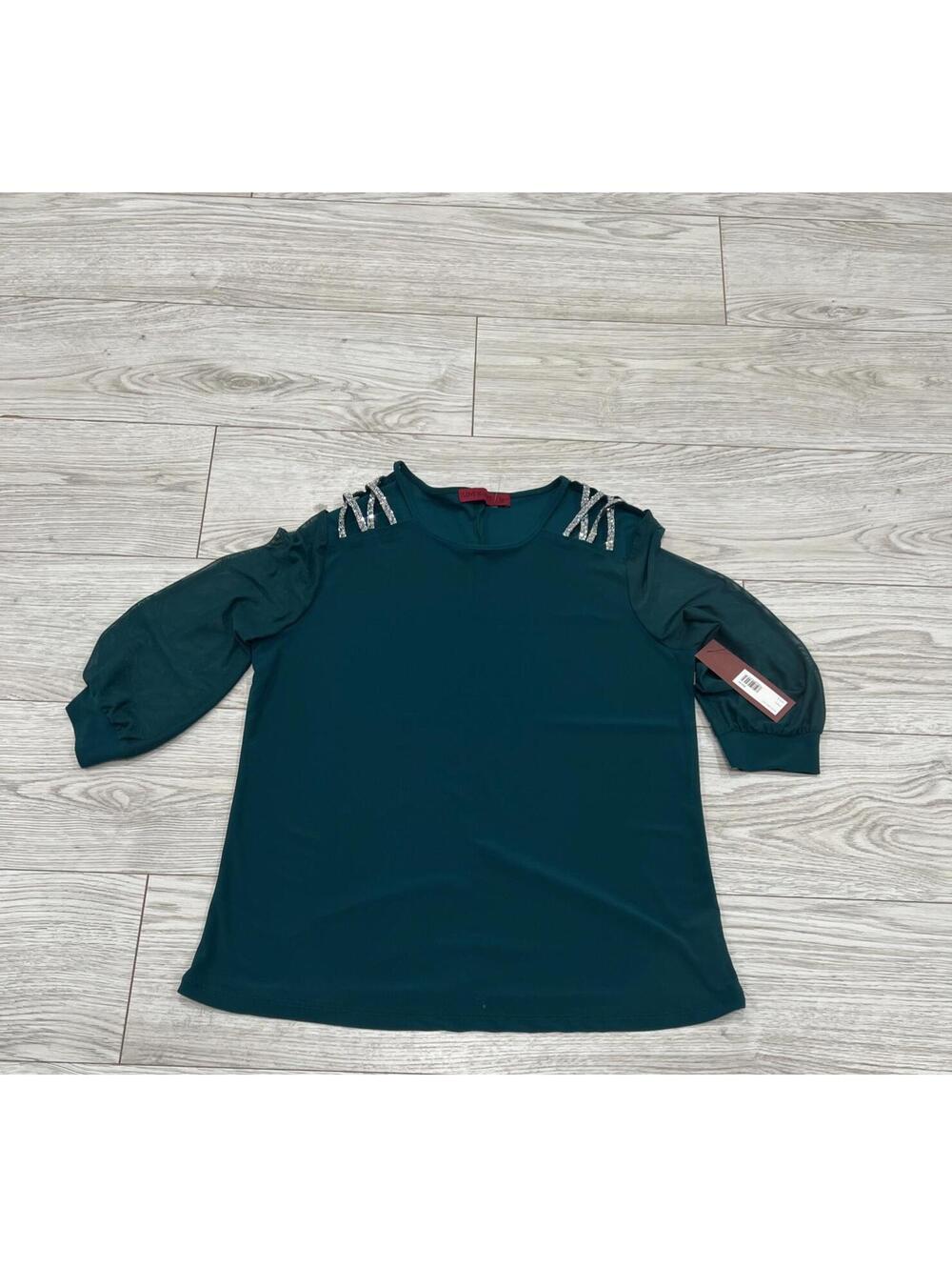 NEW WITH TAGS Love Scarlett Women's Green Solid Top SIZE L